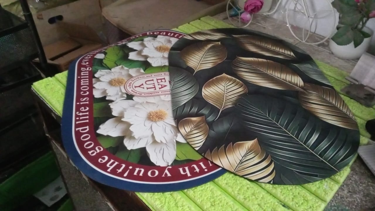 Cute flower mat, 3D visual effect, super absorbent for bathroom Cute flower mat, 3D visual effect, super absorbent for bathroom